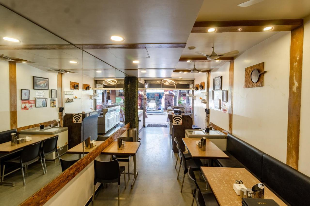 Hotel Vyankatesh & Pure Veg Restaurant Mahābaleshwar Zewnętrze zdjęcie