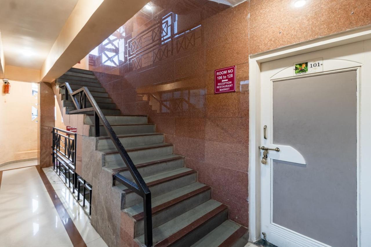 Hotel Vyankatesh & Pure Veg Restaurant Mahābaleshwar Zewnętrze zdjęcie